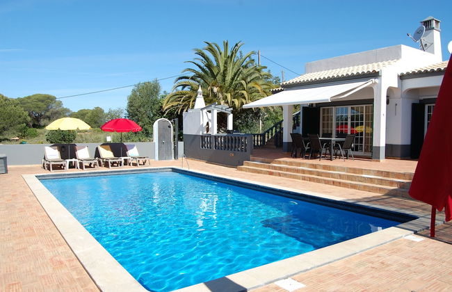 Charming 3-bedroom Villa With Wifi and Central Heating in Beautiful Santa Bárbar - Foto 25