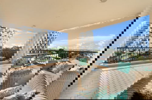 Foto 1 - Waterfront Retreat Sea Views - Huge Pool - BBQ