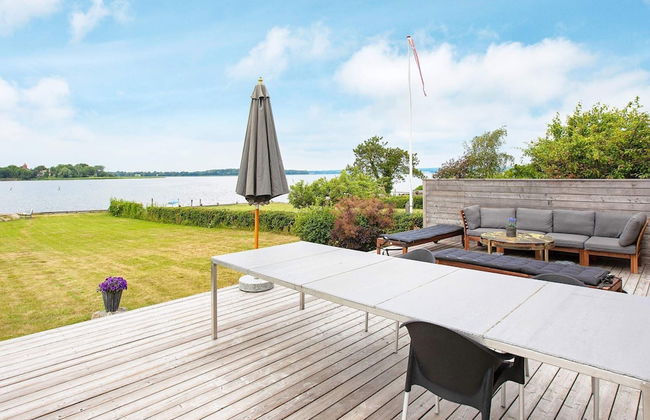 8 Person Holiday Home in Praesto - Foto 23
