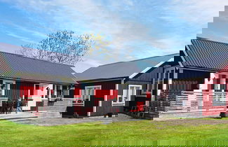Photo 1 - 4 Person Holiday Home in Stromstad-by Traum