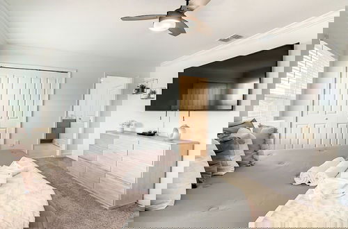 Foto 7 - Sophisticated Living at Storey Lake