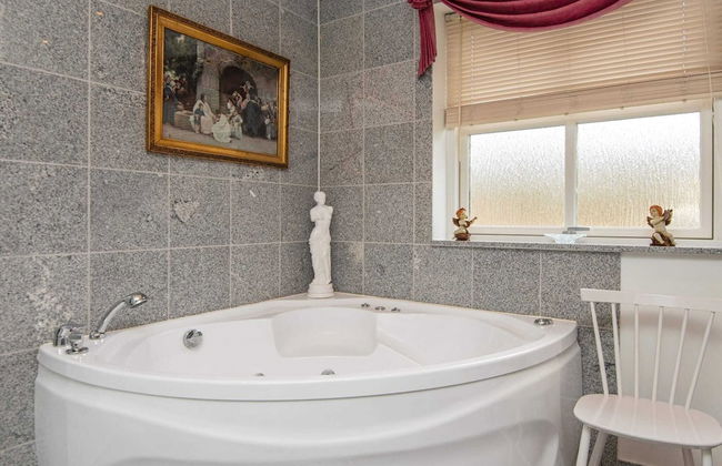 8 Person Holiday Home in Orsted - Photo 15