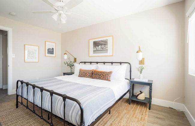 Seashore Buyout by Avantstay Sleeps 21, 7 Spaces - Photo 14