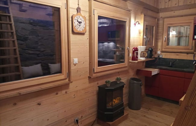 Chalet in Lovely, Rich Forest Setting With a Beautiful View - Foto 26