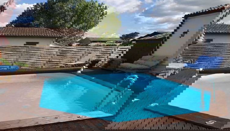 Foto 1 - Private Room Near Saint-emilion With Pool