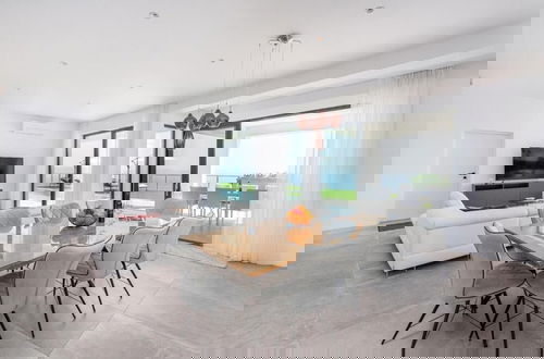 Foto 15 - Villa Atrium