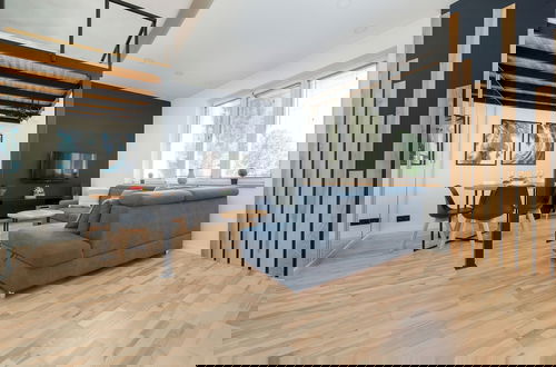 Photo 10 - Studio With Bathub in Lodz by Renters