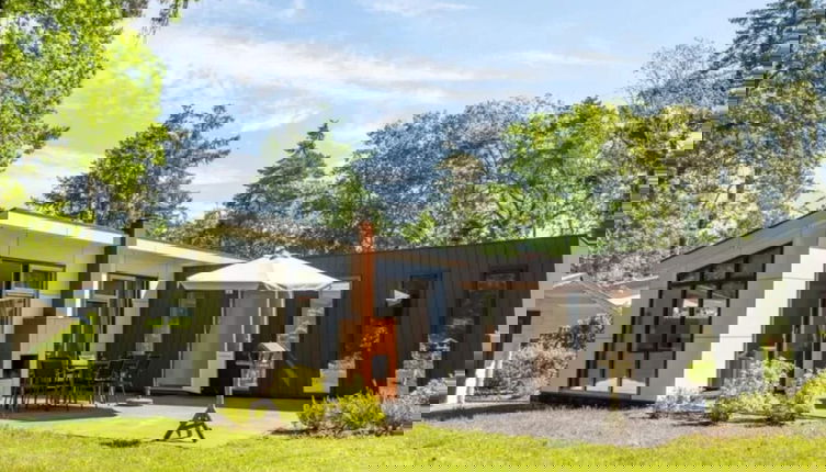 Foto 1 - Modern Chalet With Terrace Near Rockanje