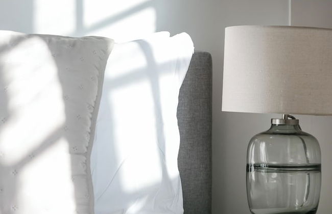 Beautifully Presented Centrally Located Studio apt - Photo 13