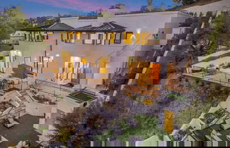 Photo 1 - Belden Modern Villa - Iconic Hollywood Hills Retreat