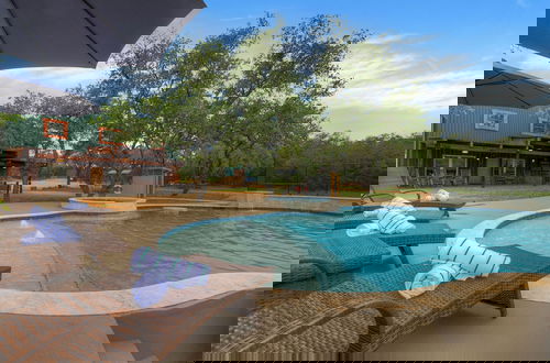 Foto 24 - Oakridge Ranch: Pool + Hot-tub, Pickleball Court, Whiskey & Wine Room