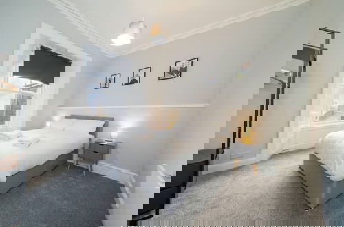 Foto 9 - Lochside Apartment C