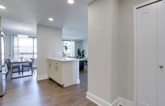 Walkable DC View Apartments - Foto 43