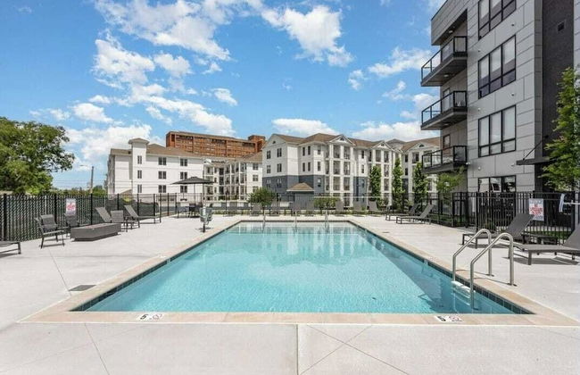 Nash Landing by Avantstay Heart of Midtown + Nashville Patio - Photo 12