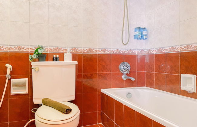 Best Place And Spacious 3Br At Sudirman Tower Condominium Apartment - Photo 31