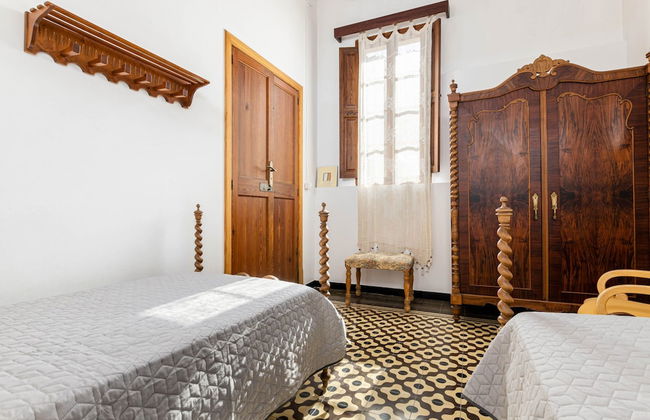 Holiday Home Near Maria de la Salut Town - Foto 9