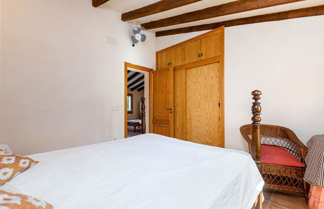 Holiday Home Near Maria de la Salut Town - Foto 8