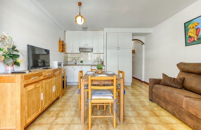 Apartment in Rosas Near Platja de Sta Margarida - Foto 9