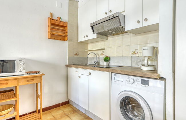 Apartment in Rosas Near Platja de Sta Margarida - Foto 5