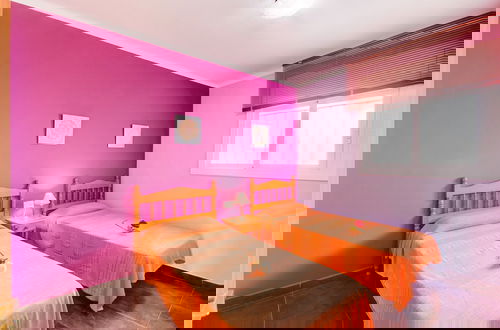 Foto 3 - Pretty Apartment With Balcony