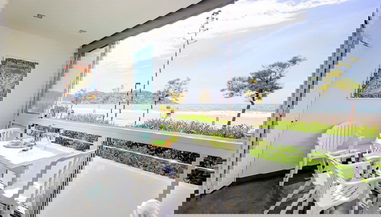 Photo 1 - Pretty Apartment With Balcony