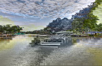 Foto 1 - Shades of Summer by Avantstay Gazebo Dock View