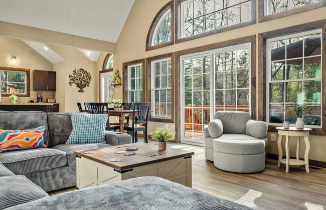 Lakeview Sunset Heaven Waterfront Escape + Private Dock Firepit + Game Room New Construction - Foto 1