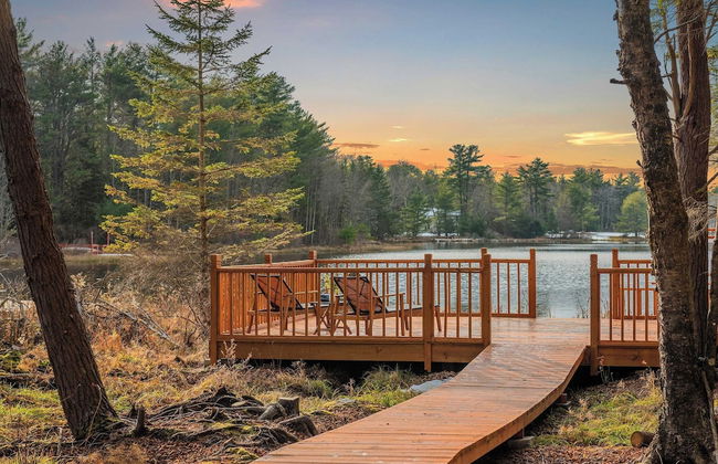 Lakeview Sunset Heaven Waterfront Escape + Private Dock Firepit + Game Room New Construction - Foto 36