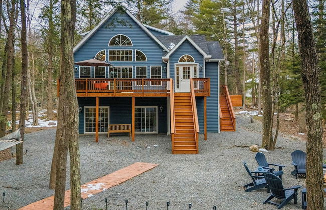 Lakeview Sunset Heaven Waterfront Escape + Private Dock Firepit + Game Room New Construction - Photo 65