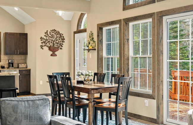 Lakeview Sunset Heaven Waterfront Escape + Private Dock Firepit + Game Room New Construction - Foto 11
