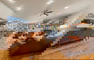 Photo 1 - Skyliner Summit Chalet
