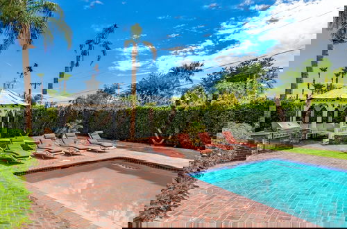 Photo 2 - Catalina by Avantstay Fully Remodeled Palm Springs Haven Pool Permit 3432