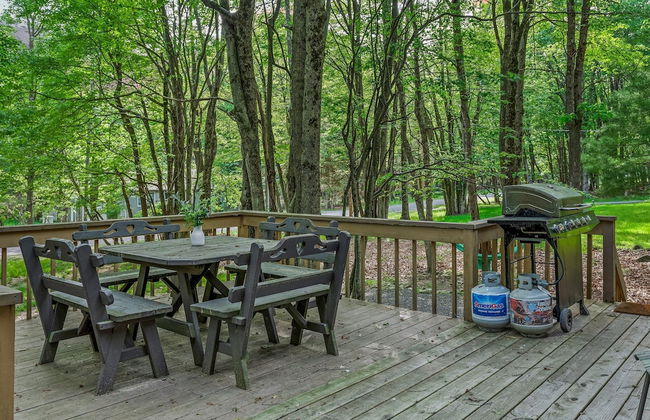 Hygge Home by Avantstay Deck for Outdoor Living Fire Pit Game Table - Foto 22
