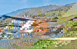 Foto 1 - Apartment in Arzl-wald With Mountain Views