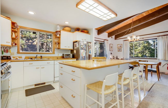 Fawn by Avantstay Secluded Cabin w Large Deck Surrounded by Forest - Foto 16