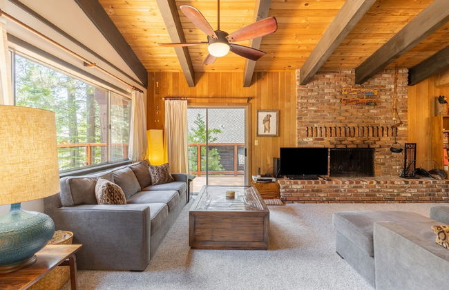 Fawn by Avantstay Secluded Cabin w Large Deck Surrounded by Forest - Foto 3