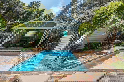 Foto 1 - Honey Bee Bungalows by Avantstay Boat Friendly Pool Access