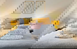 Photo 1 - Cozy Hideaway With Hot Tub & Sauna Sleeps 7