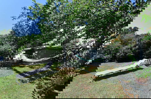 Foto 30 - Charming Holiday Home With Terrace and Garden - One Bedroom Holiday Home