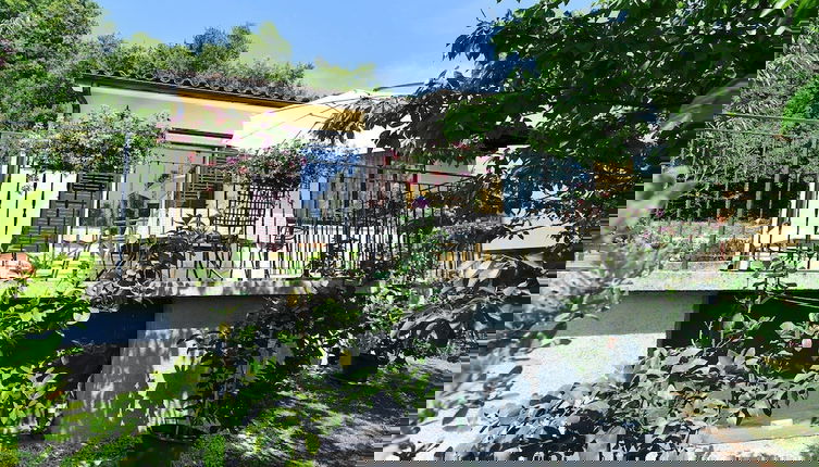 Foto 1 - Charming Holiday Home With Terrace and Garden - One Bedroom Holiday Home