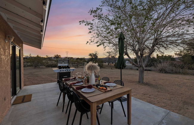 Dune Rise by Avantstay Chic Oasis w/ Patio - Photo 39