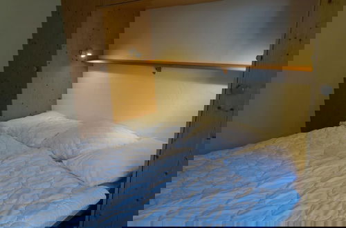 Foto 3 - Spacious Apartment With Firepllace