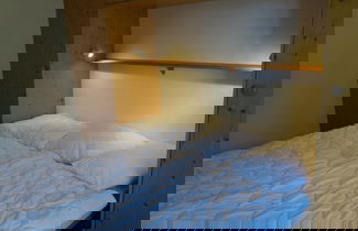 Foto 3 - Spacious Apartment With Firepllace