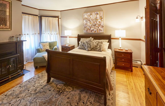 Home Near Hiking Biking w Hottub 6 Bedrooms - Foto 19