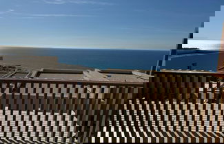 Foto 3 - Sunny Coastal Getaway Green Coast