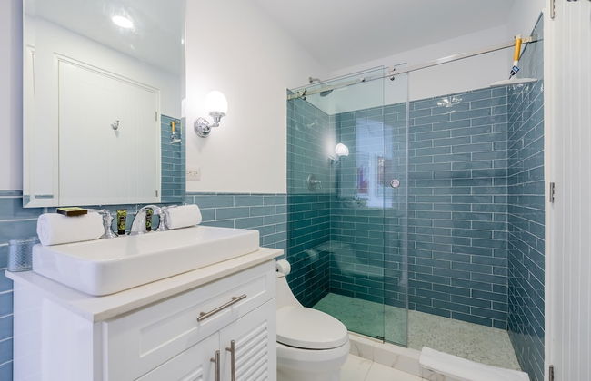 w Fantastic 1BR w Modern Balcony in Panama - Photo 25