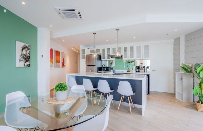 w Fantastic 1BR w Modern Balcony in Panama - Photo 11