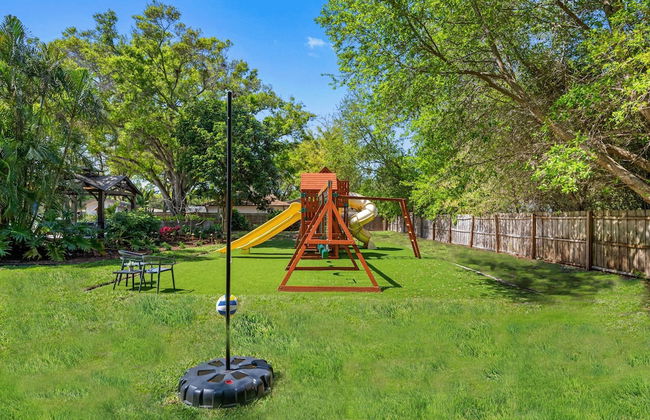 Luxury Retreat: Pool, Games, Basketball & More! - Foto 43