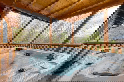 Foto 2 - American Dream by Avantstay Deck w Views Theater Game Room Community Pool