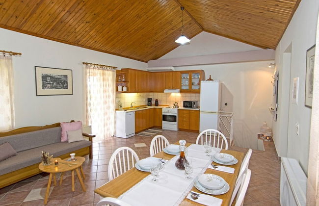Aoria Traditional House With Stuning Mountain View - Foto 3